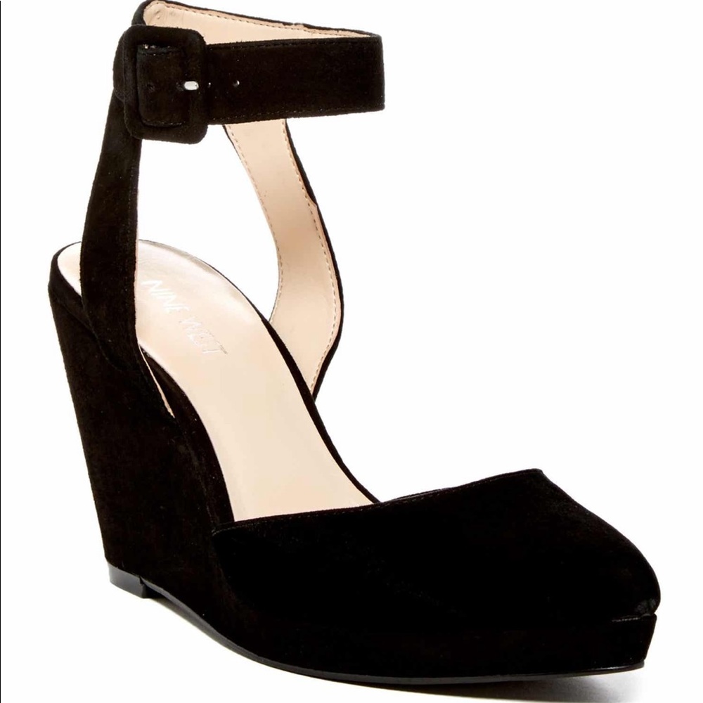 Nine West Larson D’Orsay suede wedge pump black- 6
